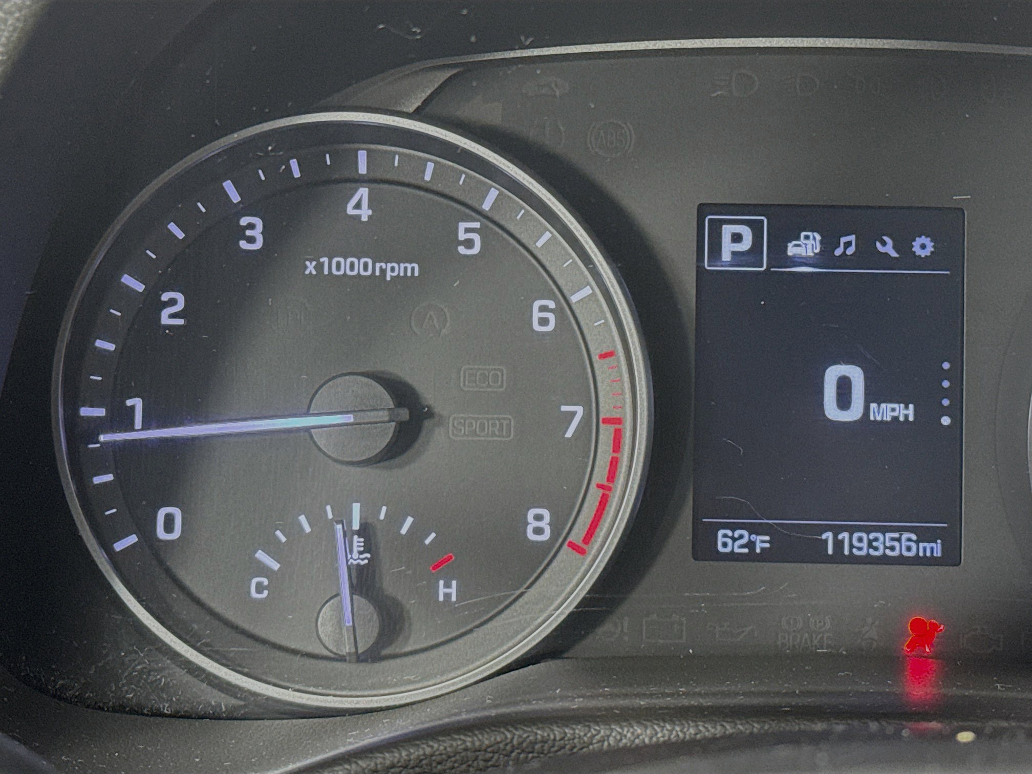 Used 2018 Hyundai Elantra Value Edition w/ Cargo Package image 12