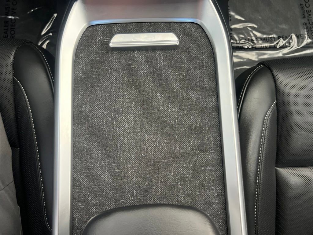 Used 2024 Lucid Air Pure RWD image 51