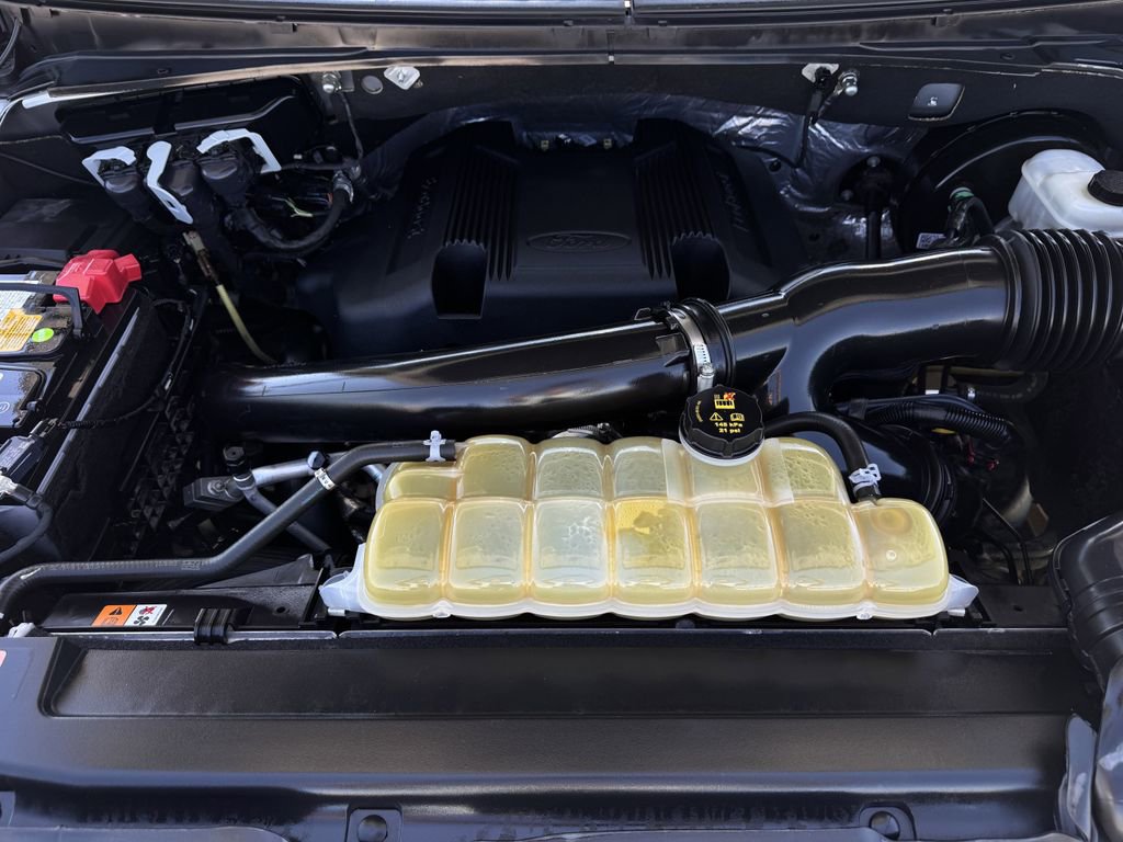 Used 2021 Ford Expedition Max XLT image 30