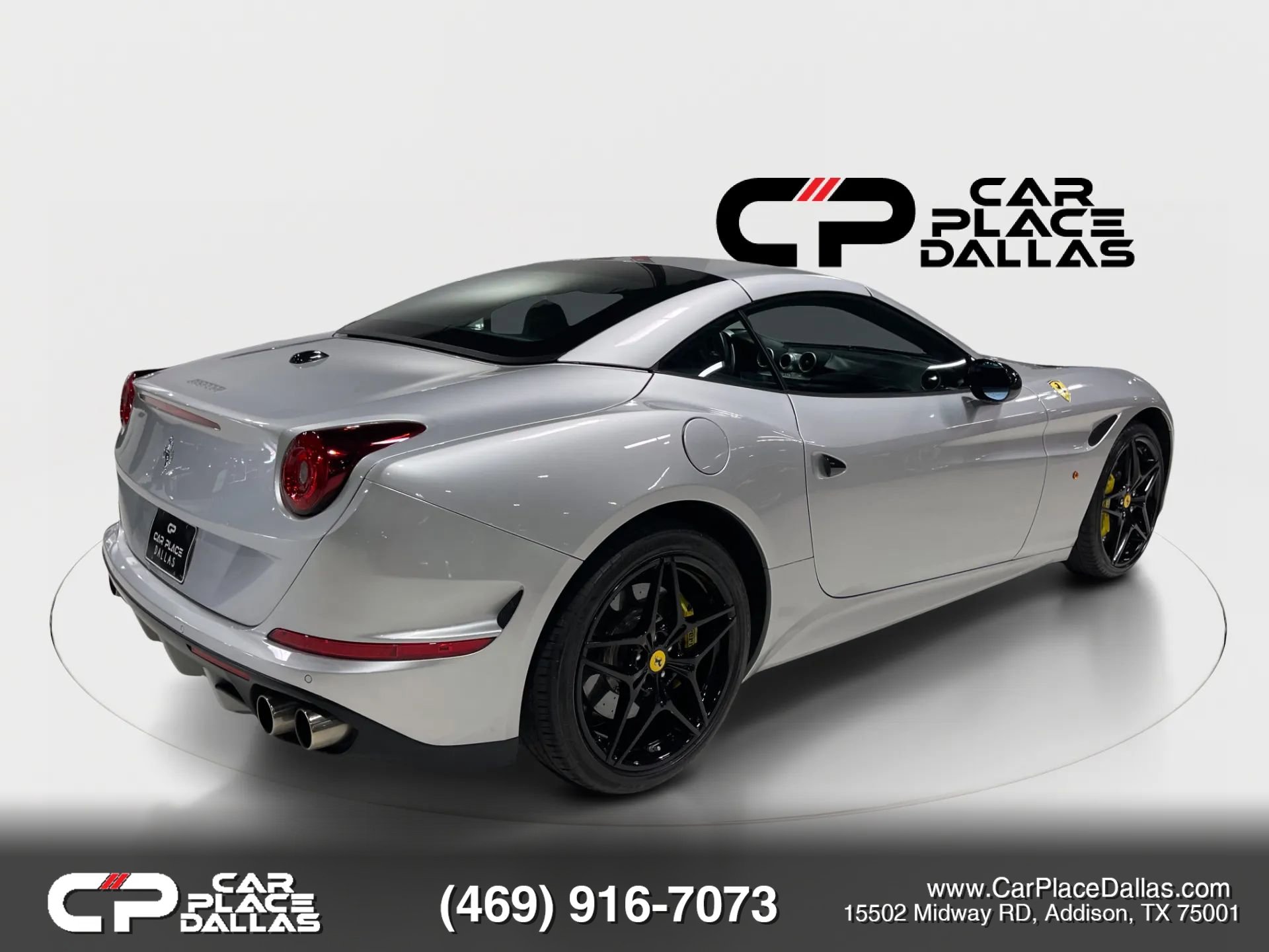 Used 2016 Ferrari California T RWD image 15