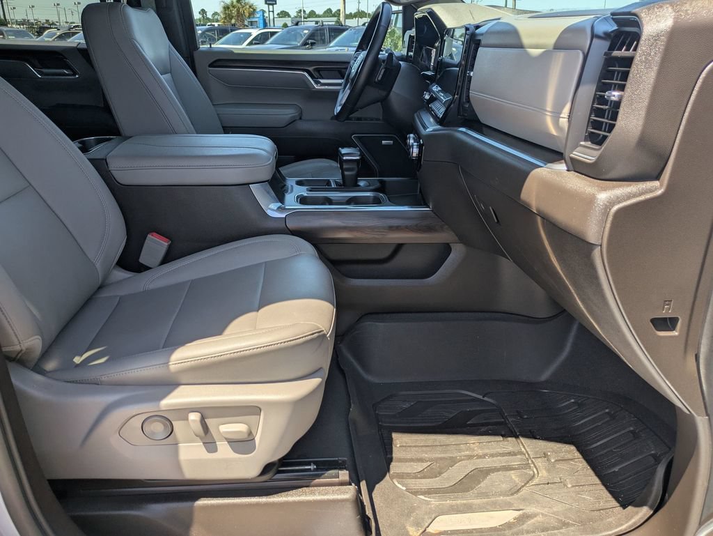 Used 2023 GMC Sierra 1500 SLT w/ SLT Premium Package AWD/4WD image 30