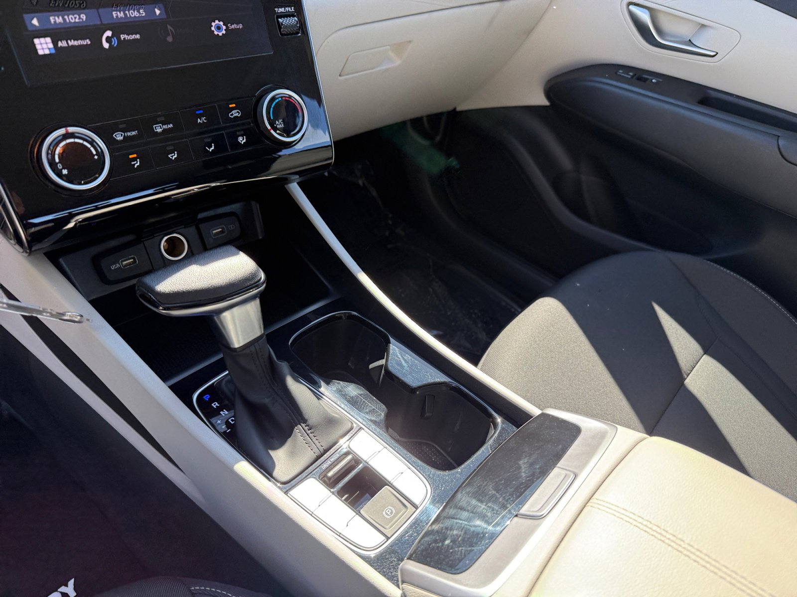 Certified 2024 Hyundai Tucson SE image 13