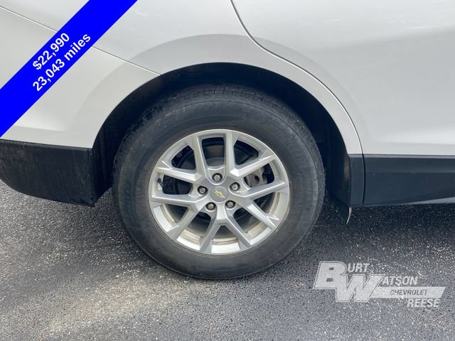 Used 2024 Chevrolet Equinox LT w/ LPO, Floor Liner Package FWD image 15