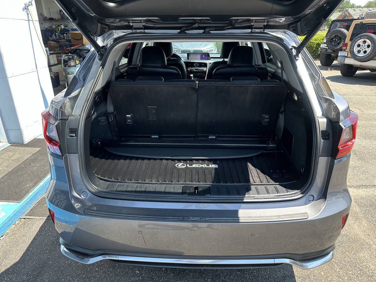 Used 2018 Lexus RX 350L AWD image 19