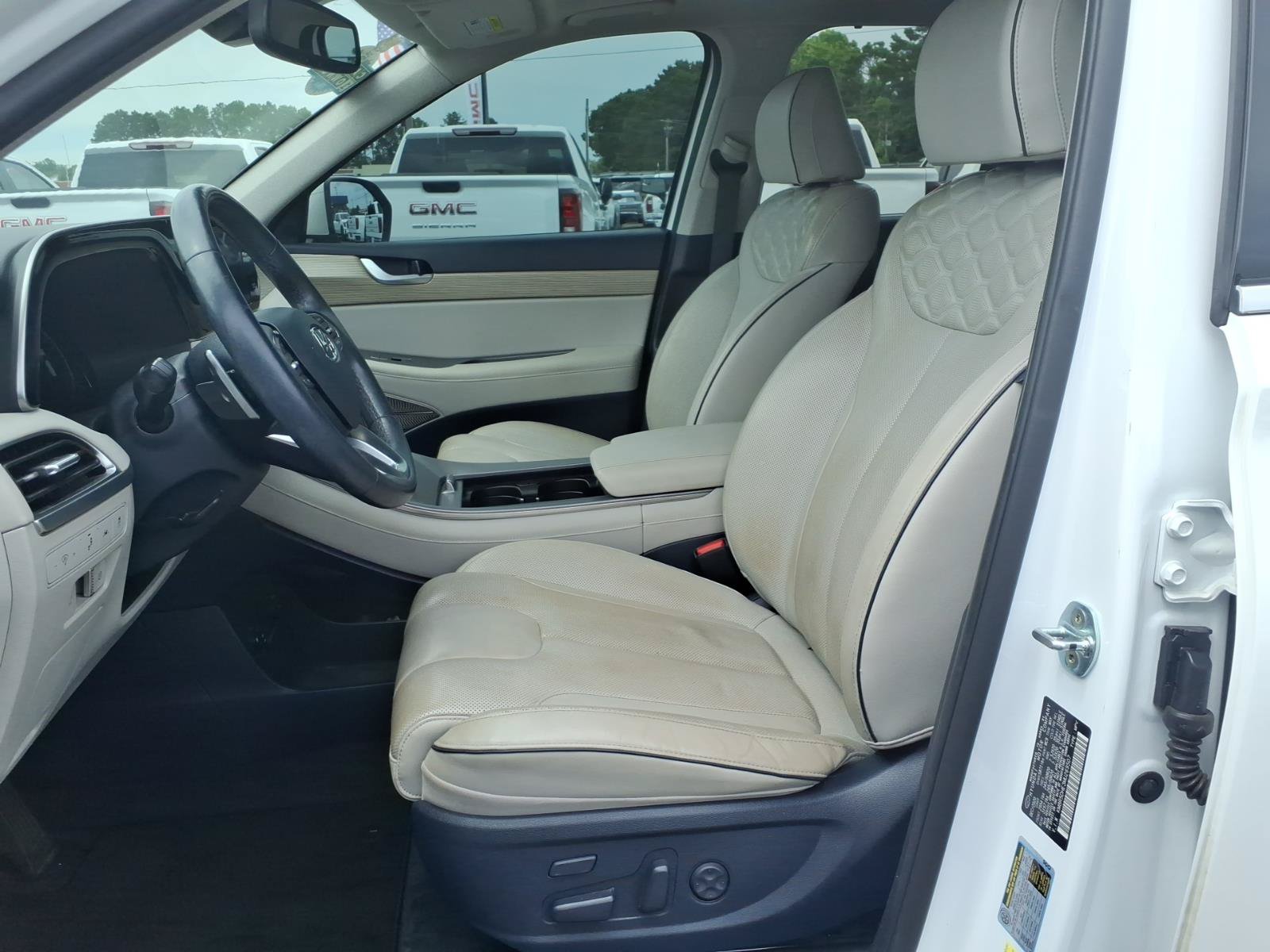 Used 2021 Hyundai Palisade Limited AWD/4WD image 19