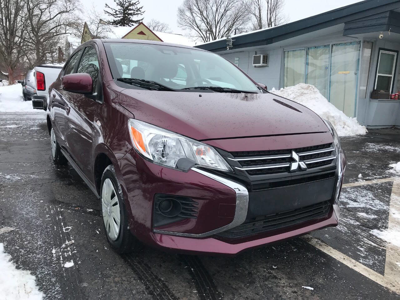 Used 2023 Mitsubishi Mirage G4 ES image 2