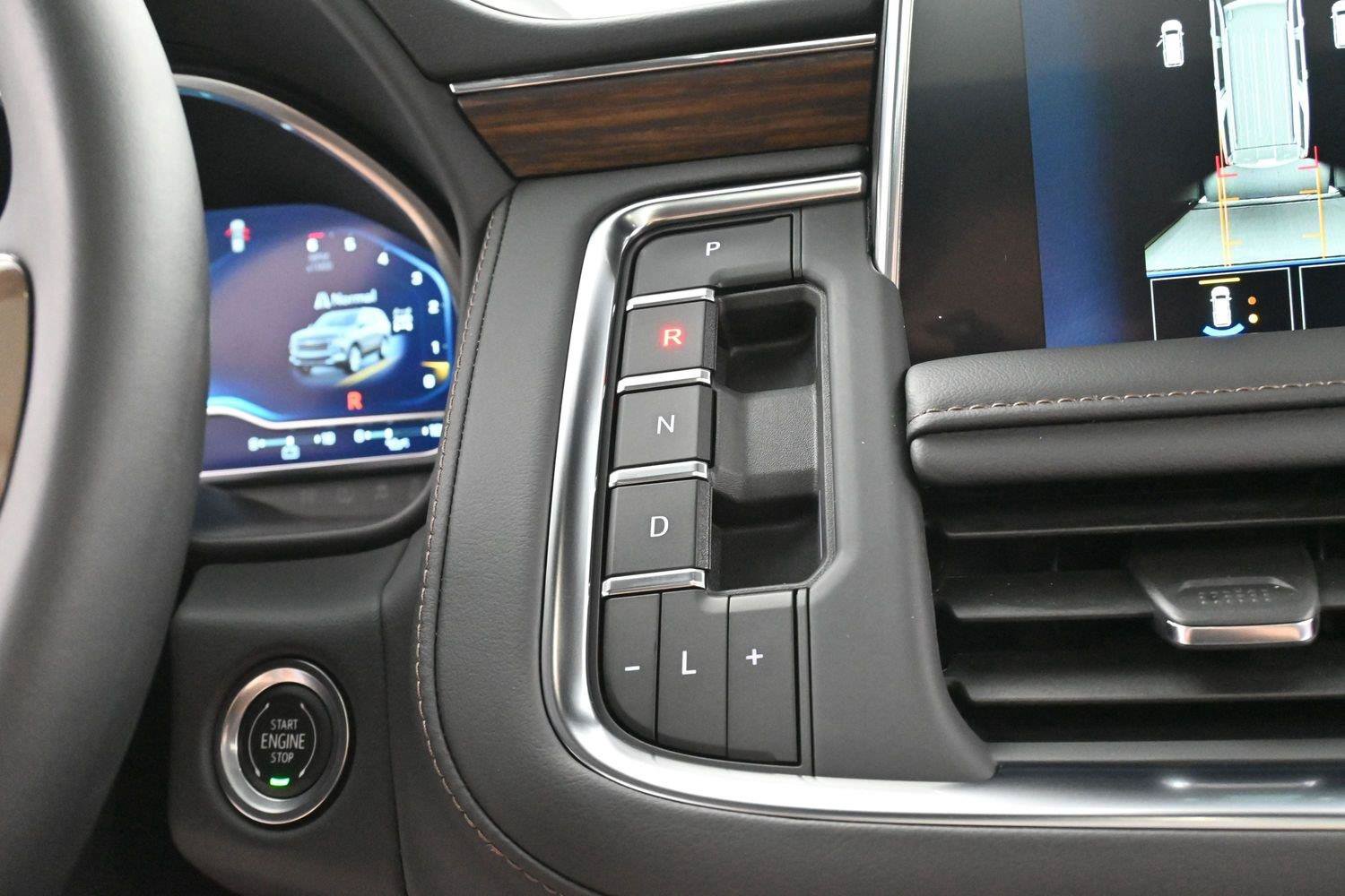 Used 2023 Chevrolet Tahoe High Country AWD/4WD image 26