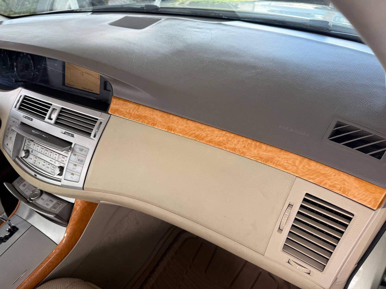 Used 2005 Toyota Avalon Limited FWD image 36