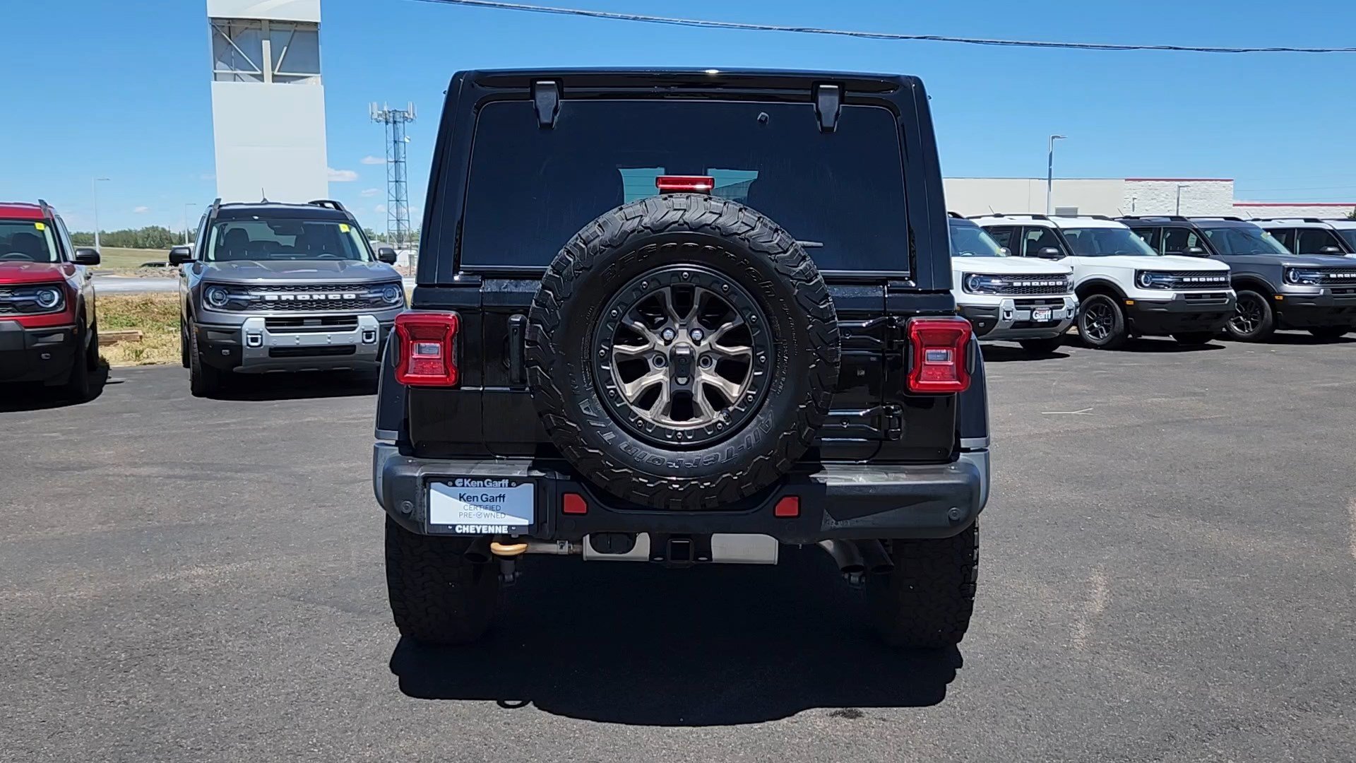 Used 2023 Jeep Wrangler Unlimited Rubicon 392 w/ Trailer Tow Package AWD/4WD image 20