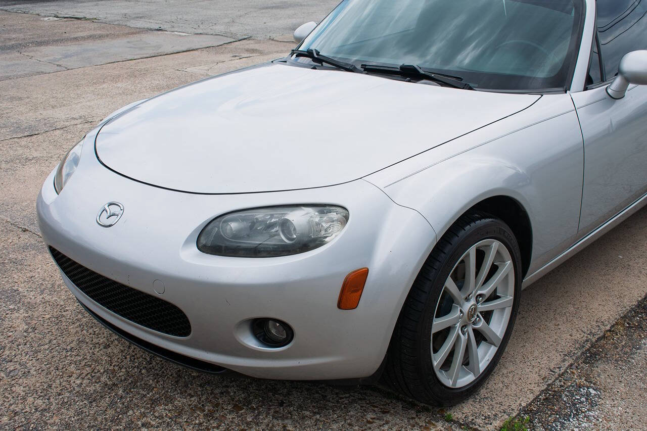 Used 2008 MAZDA MX-5 Miata Touring RWD image 35