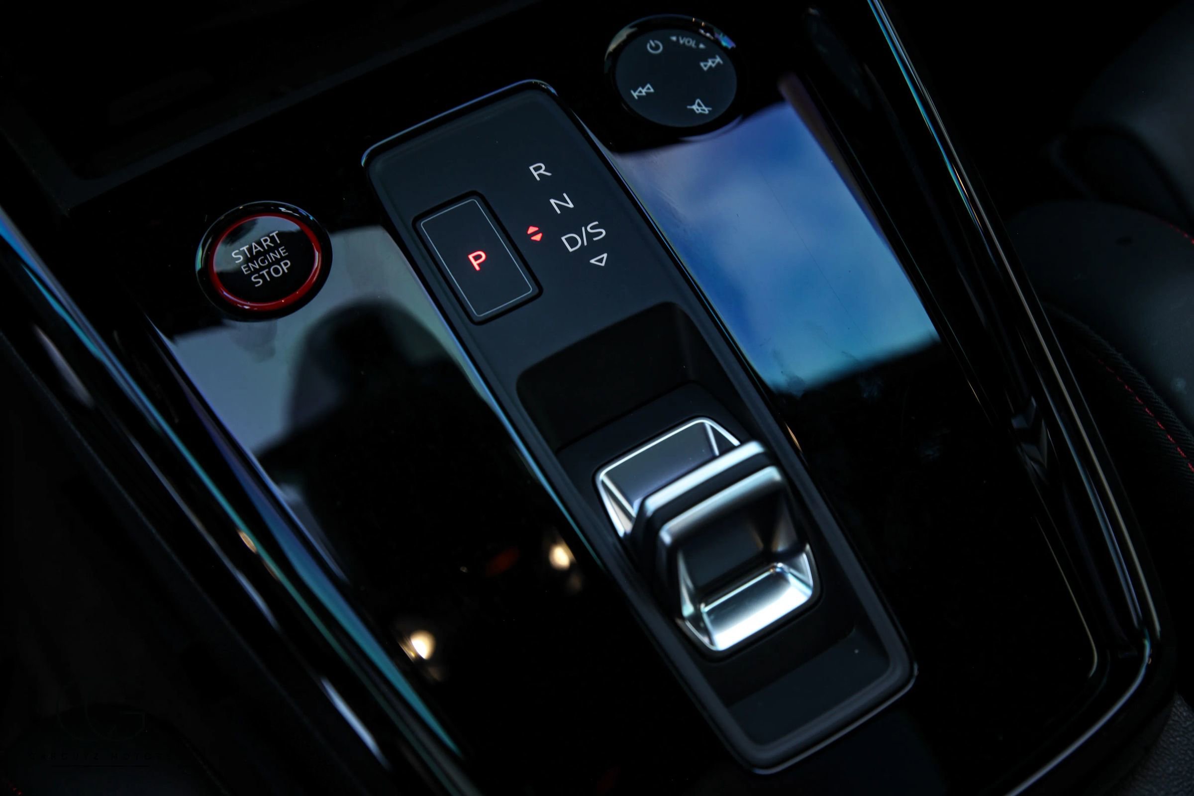 Used 2024 Audi RS 3 image 41