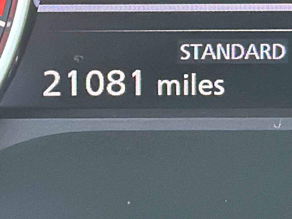 Used 2024 Nissan Rogue SV w/ SV Premium Package image 26