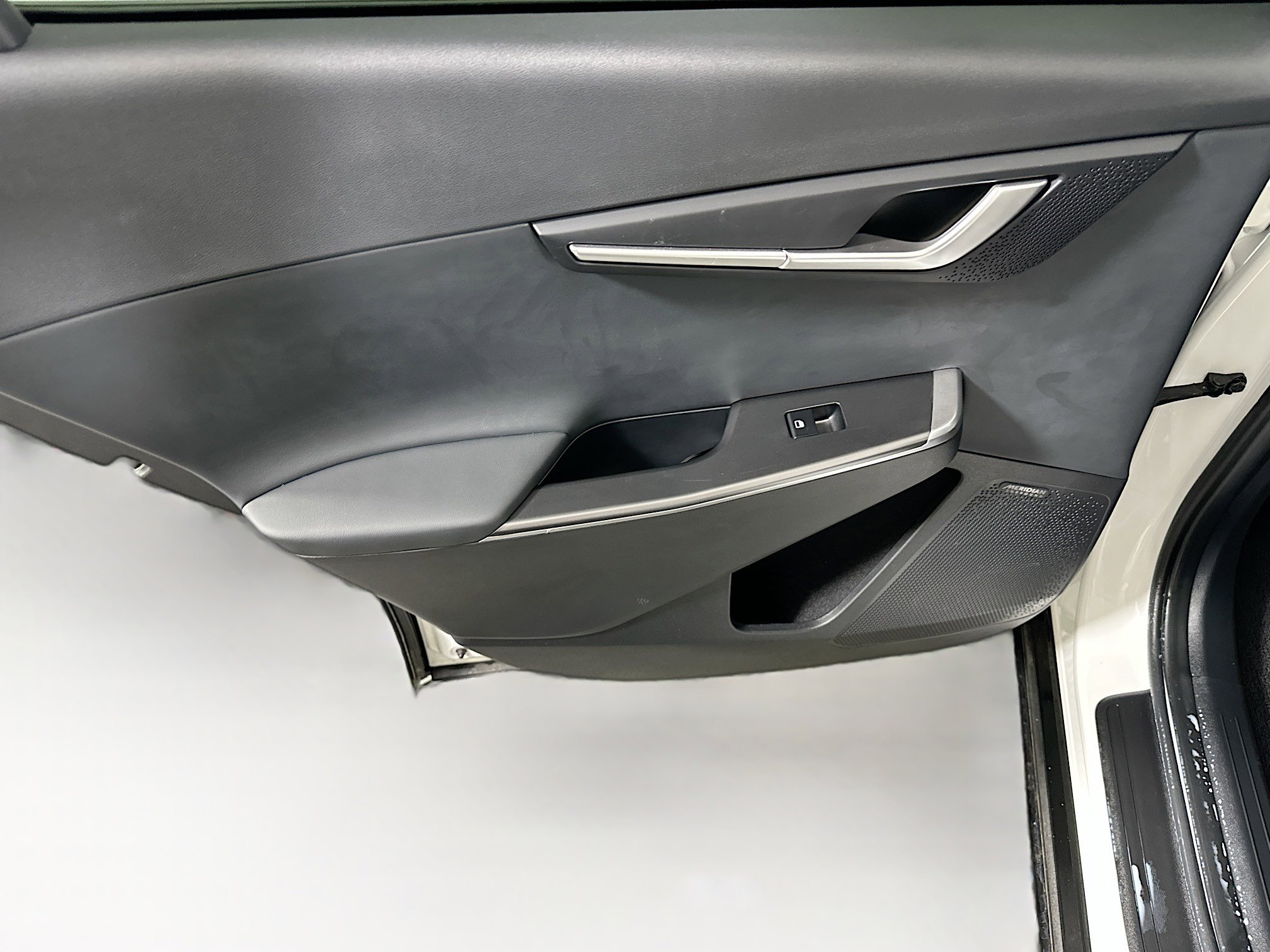 Used 2024 Kia EV6 Wind image 25