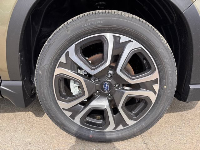 New 2026 Subaru Ascent Limited AWD/4WD image 12