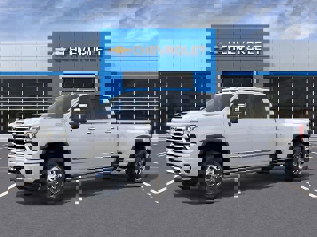 New 2026 Chevrolet Silverado 3500 High Country w/ Technology Package image 2