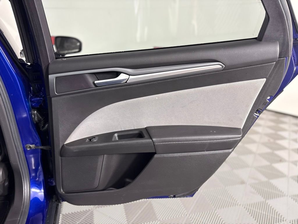 Used 2016 Ford Fusion S FWD image 43