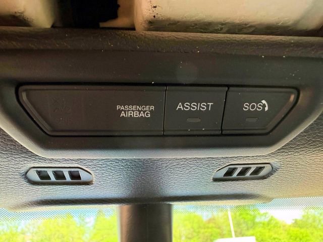 Certified 2022 Jeep Wrangler Unlimited Rubicon w/ Cold Weather Group AWD/4WD image 31