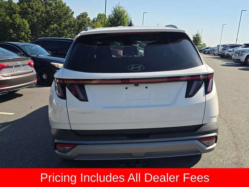 Used 2025 Hyundai Tucson SEL FWD image 4
