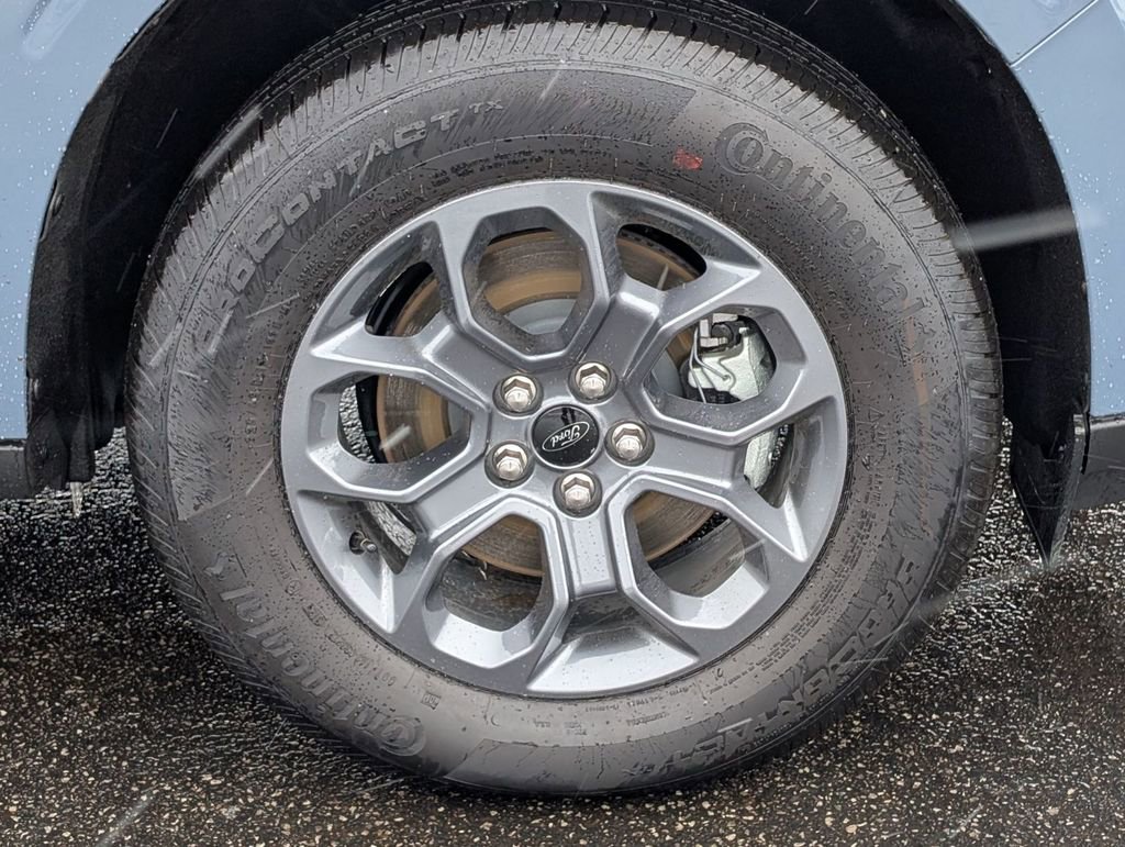 New 2025 Ford Maverick XLT image 16