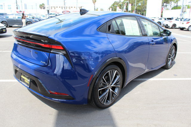 Certified 2023 Toyota Prius XLE FWD image 17