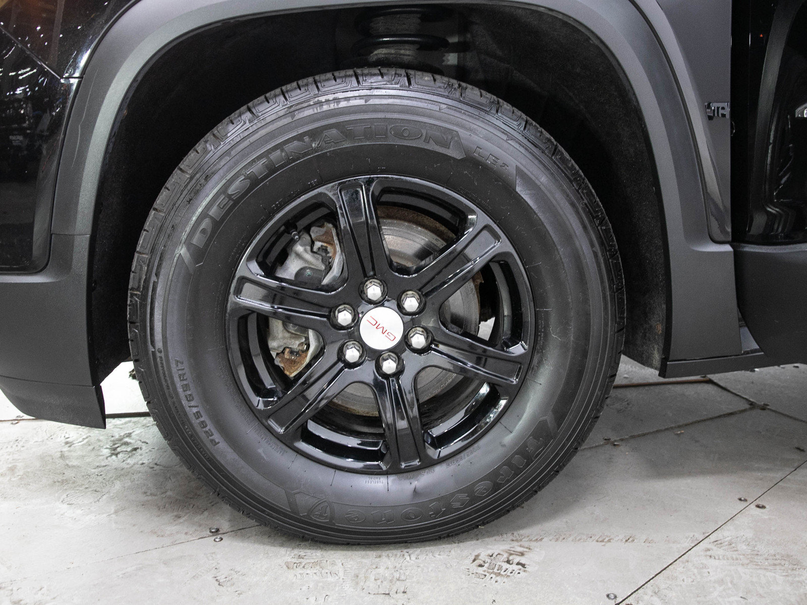 Used 2023 GMC Acadia AT4 w/ GMC Pro Grade Package AWD/4WD image 33