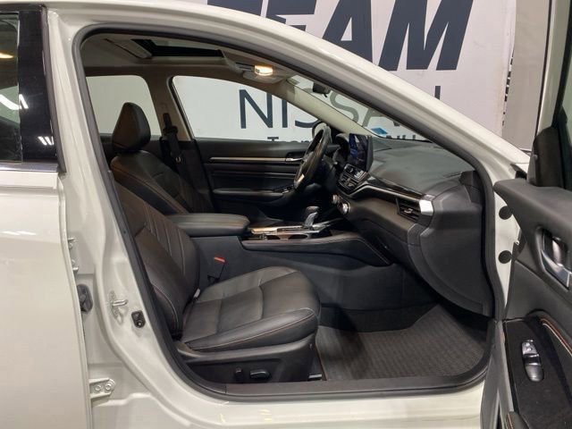 Certified 2023 Nissan Altima 2.5 SR w/ SR Premium Package image 30