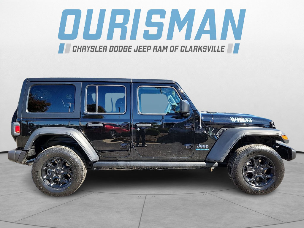 Used 2023 Jeep Wrangler Unlimited w/ Cold Weather Group AWD/4WD image 7