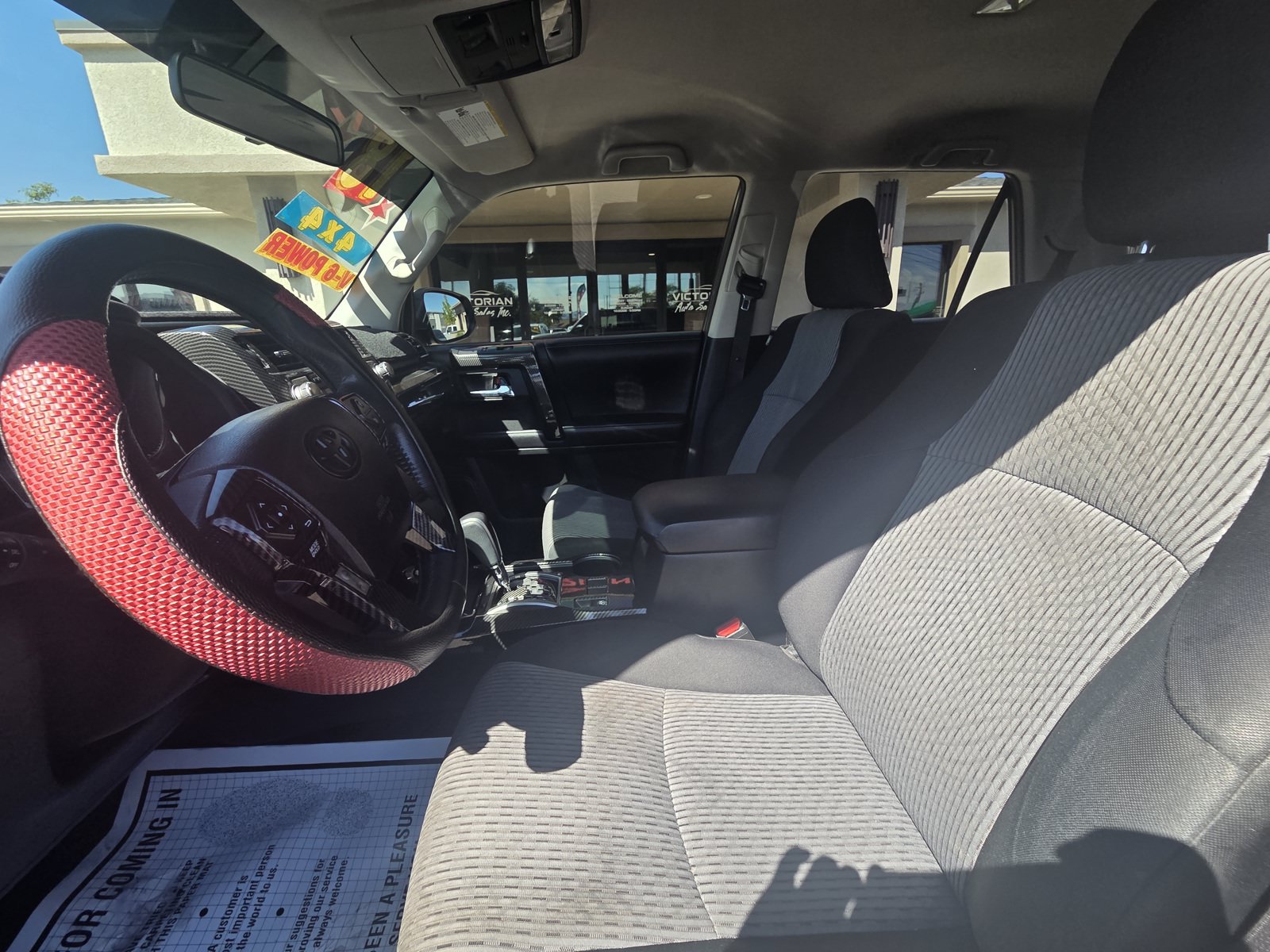 Used 2018 Toyota 4Runner SR5 AWD/4WD image 14