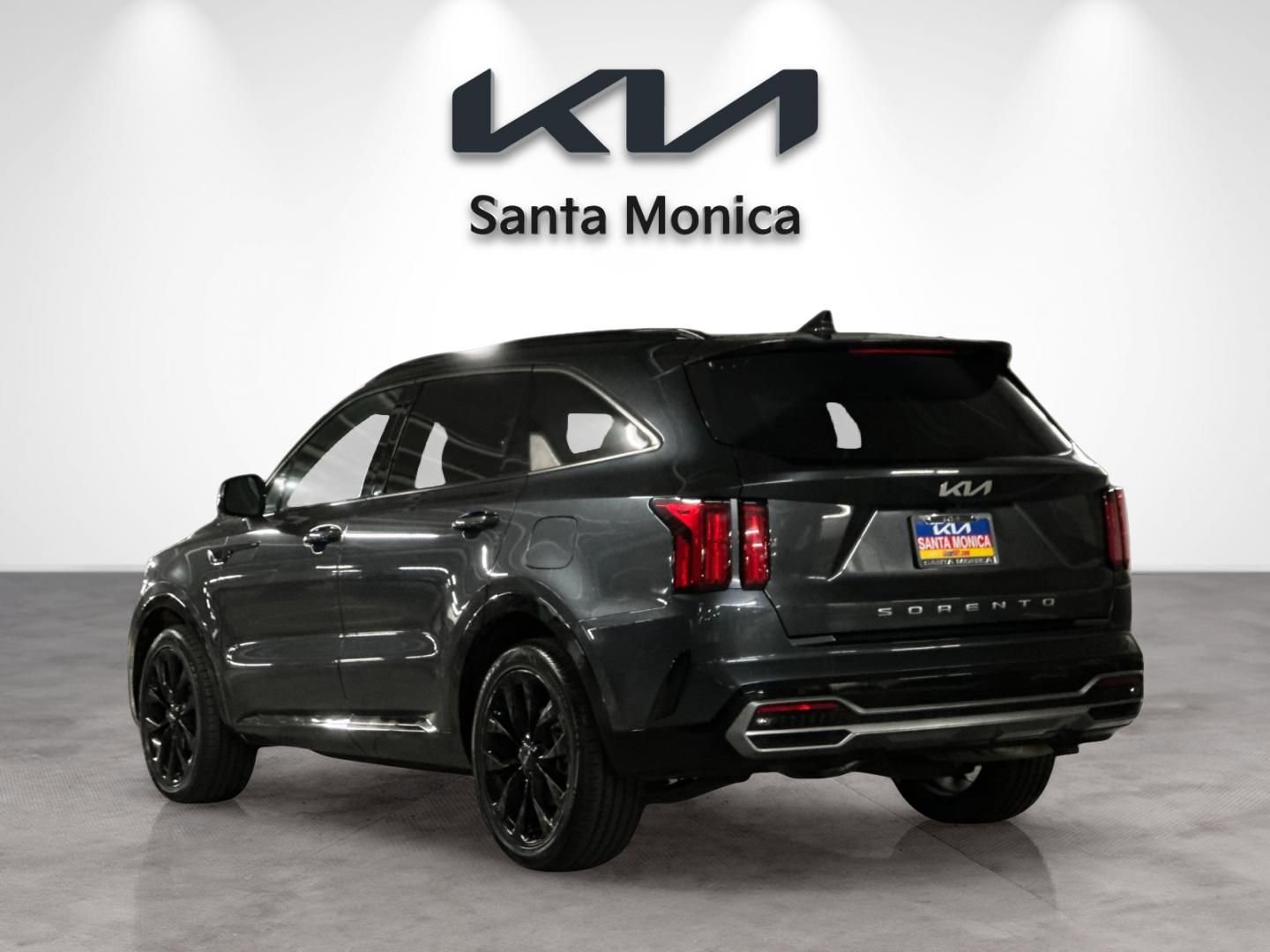 Certified 2022 Kia Sorento SX image 4