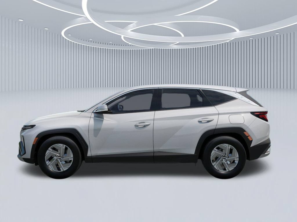 New 2026 Hyundai Tucson Blue SE FWD image 3