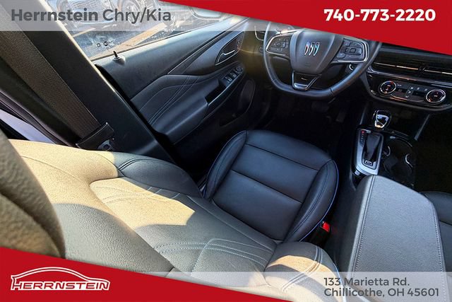Used 2025 Buick Envista Sport Touring FWD image 11
