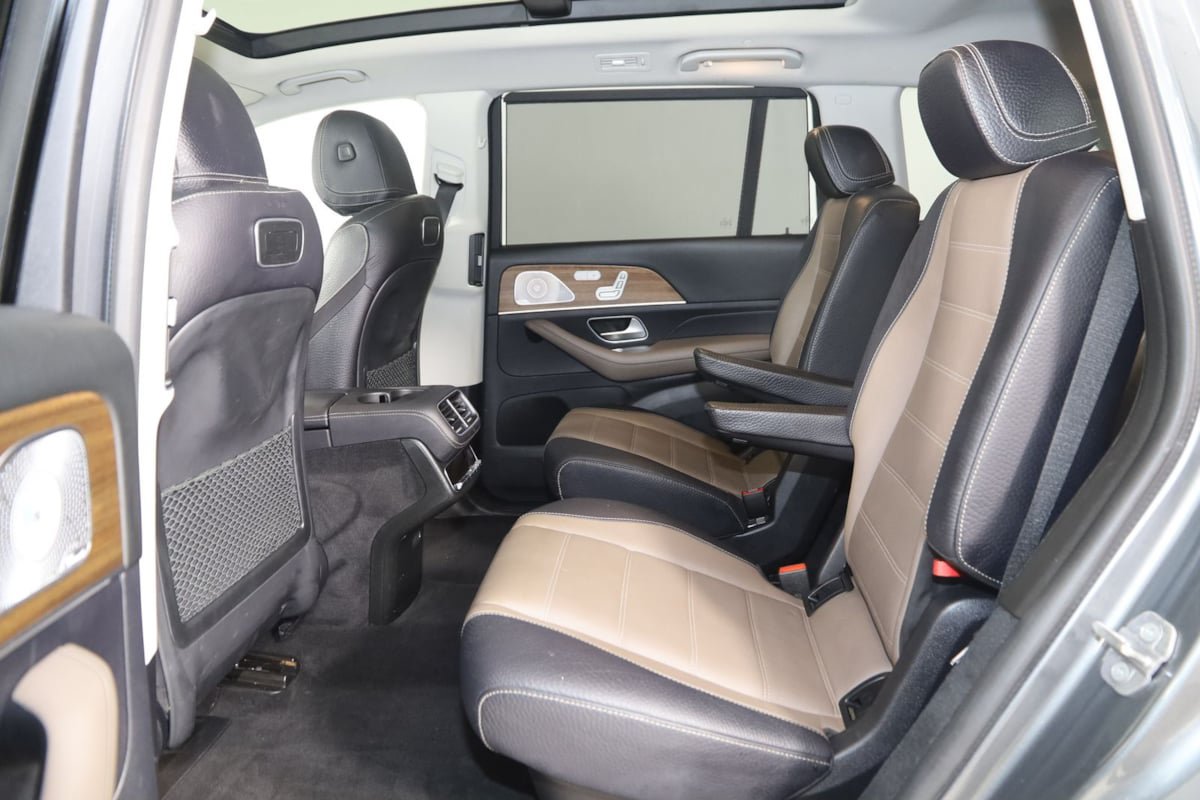 Used 2020 Mercedes-Benz GLS 450 4MATIC image 60