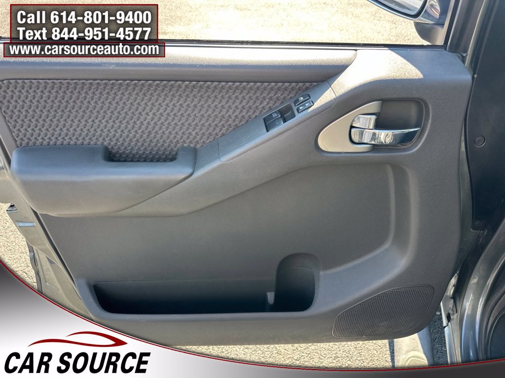 Used 2007 Nissan Frontier LE AWD/4WD image 14