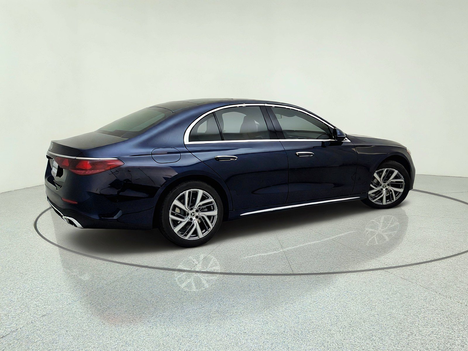 New 2027 Mercedes-Benz E 350 Sedan image 8
