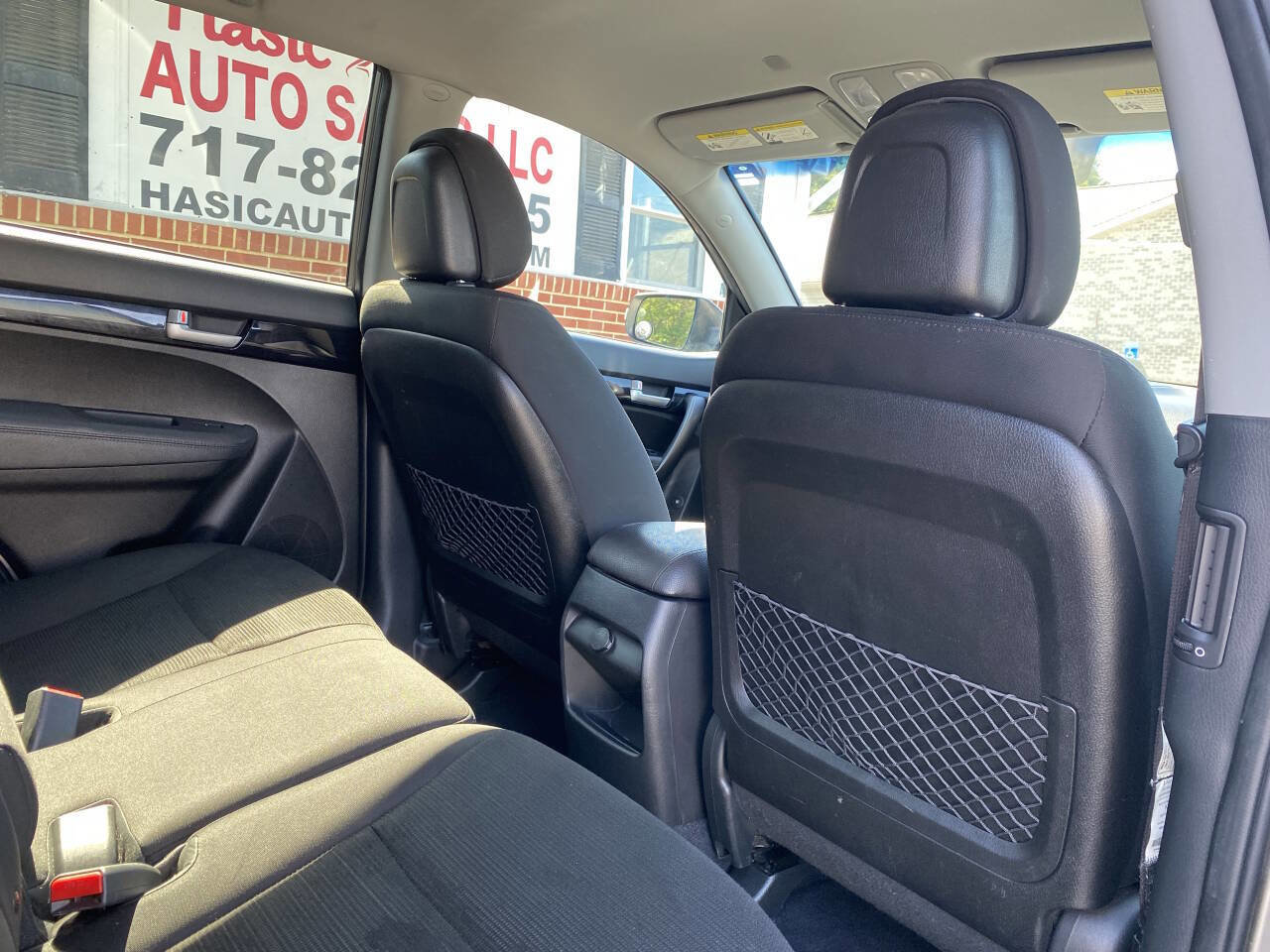 Used 2015 Kia Sorento LX image 21