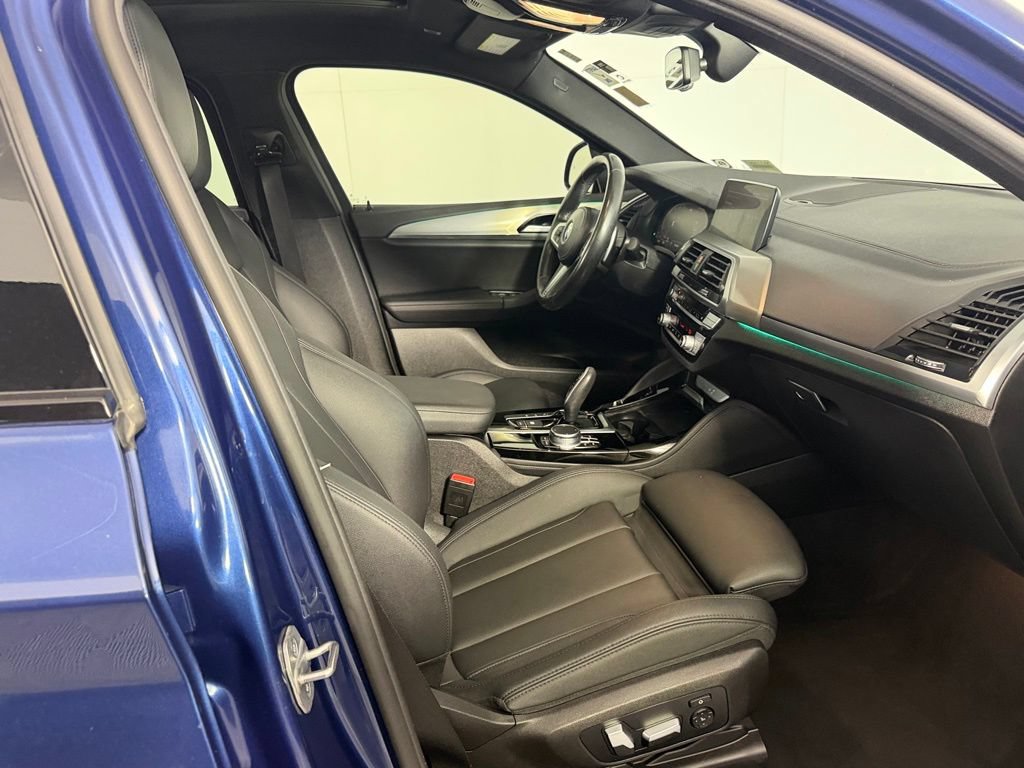 Used 2021 BMW X4 xDrive30i w/ M Sport Package AWD/4WD image 30
