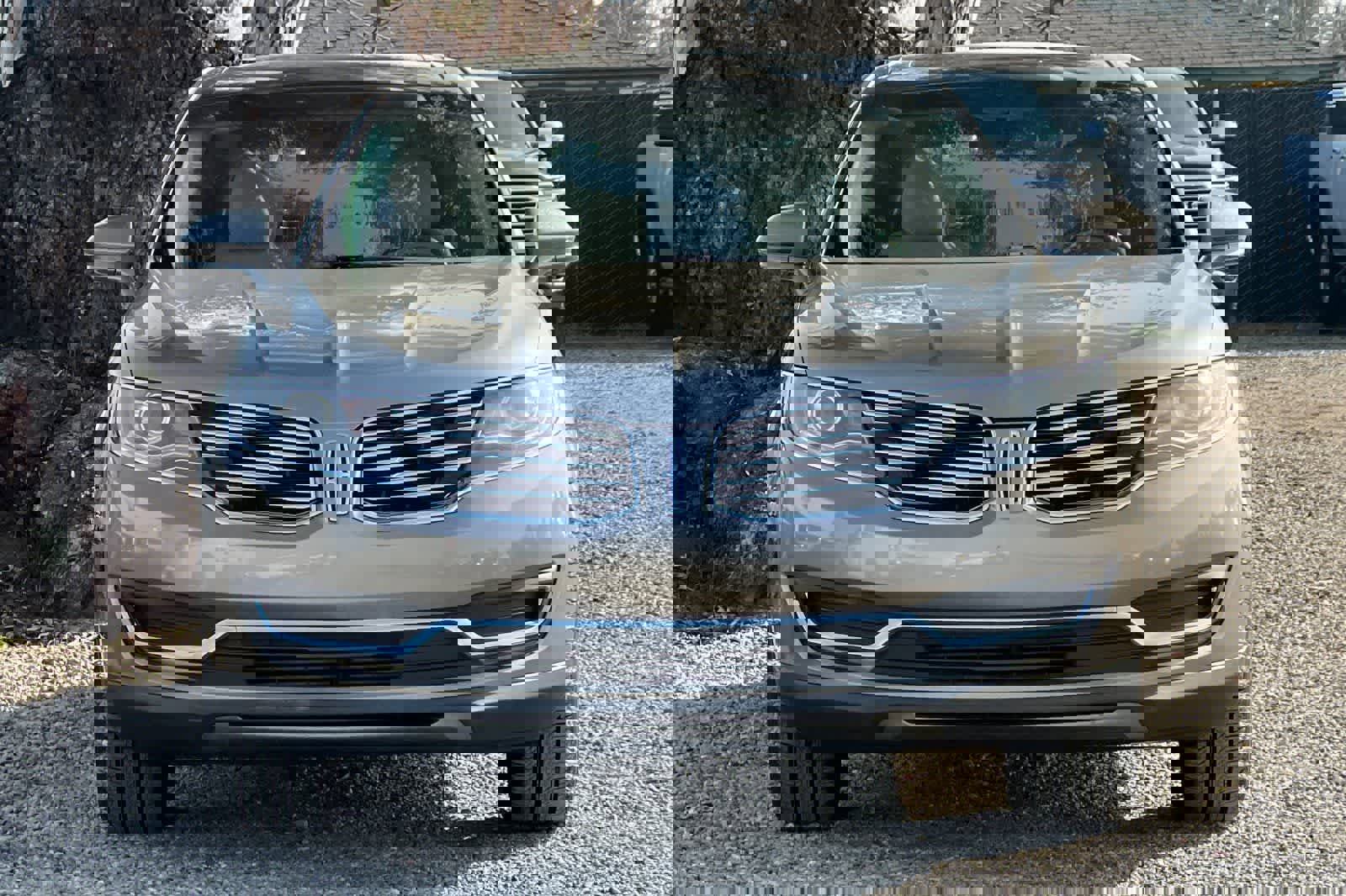 Used 2016 Lincoln MKX Select w/ Select Plus Package image 11