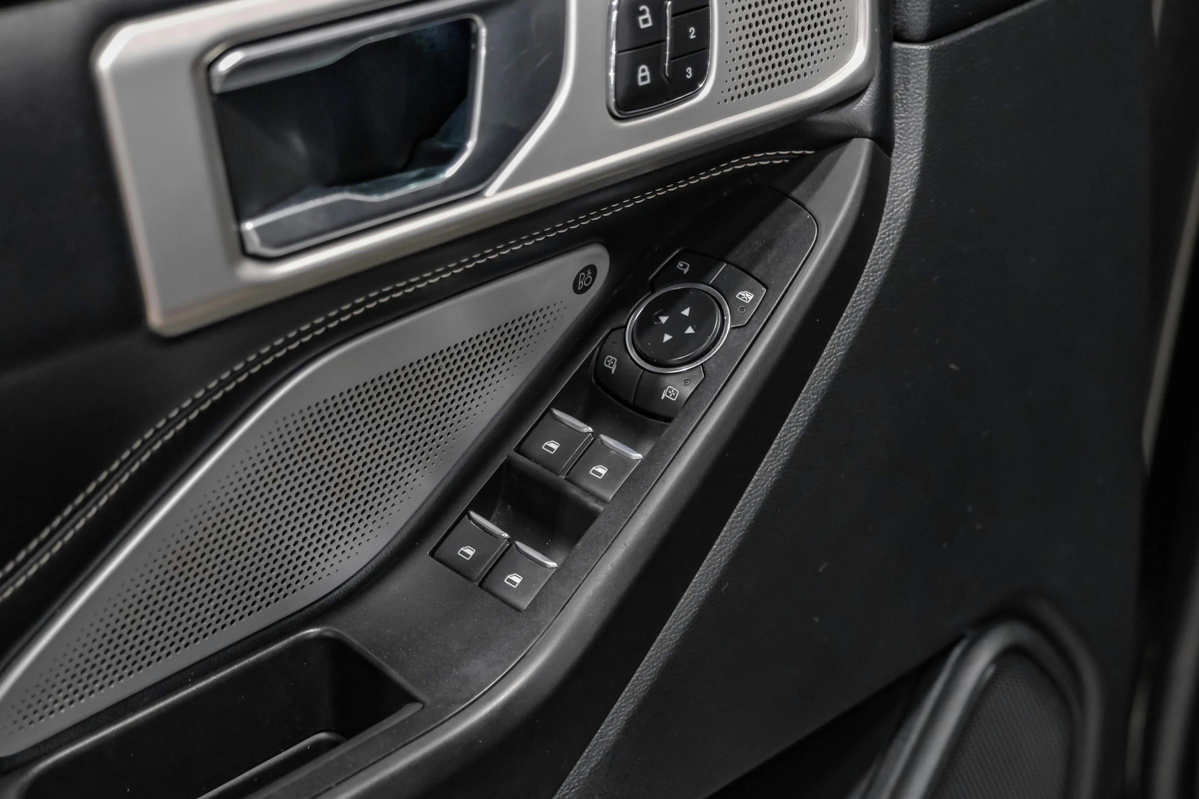 Used 2020 Ford Explorer ST w/ ST Street Pack image 42
