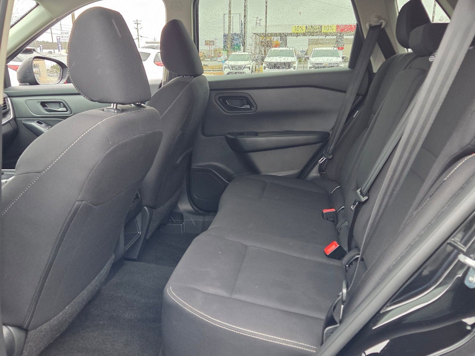 Used 2024 Nissan Rogue S image 6