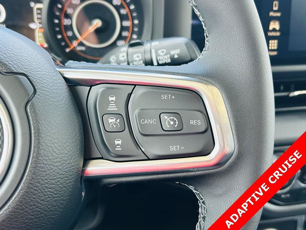 New 2025 Jeep Wrangler Unlimited Sahara AWD/4WD image 5