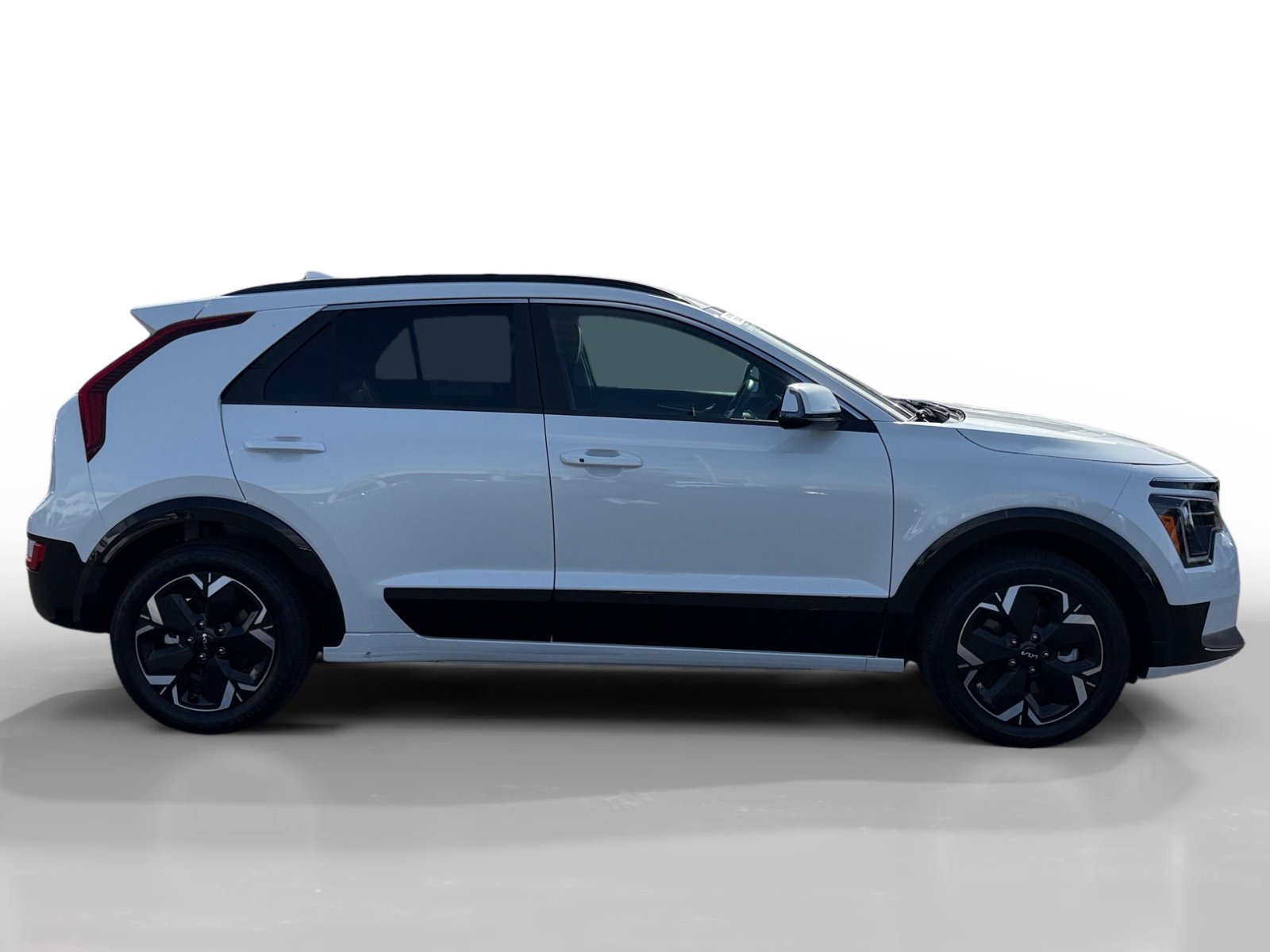Used 2024 Kia Niro Wind FWD image 6