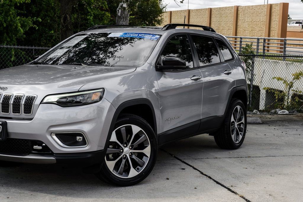 Used 2022 Jeep Cherokee Limited w/ Elite Package image 14