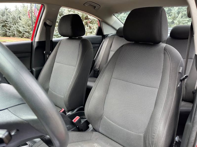 Used 2019 Hyundai Accent SE image 9