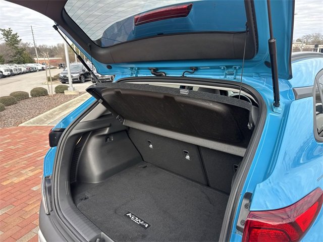 Used 2022 Hyundai Kona SEL w/ Cargo Package image 29