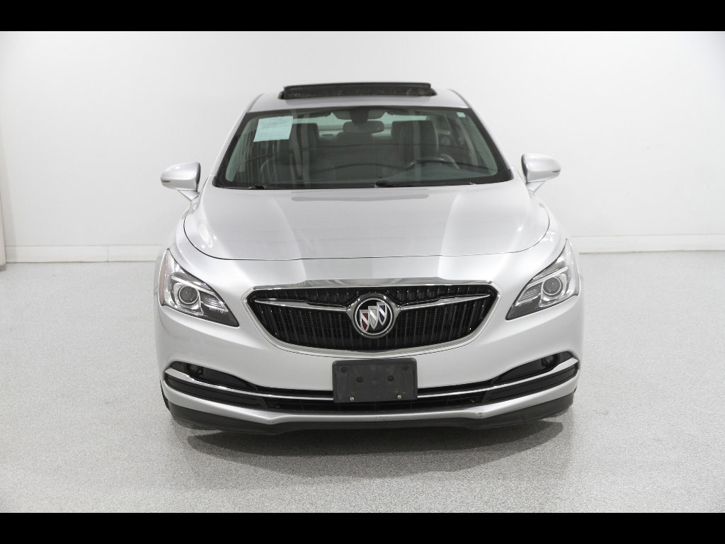 Used 2019 Buick LaCrosse Essence w/ Sun and Shade Package AWD/4WD image 2