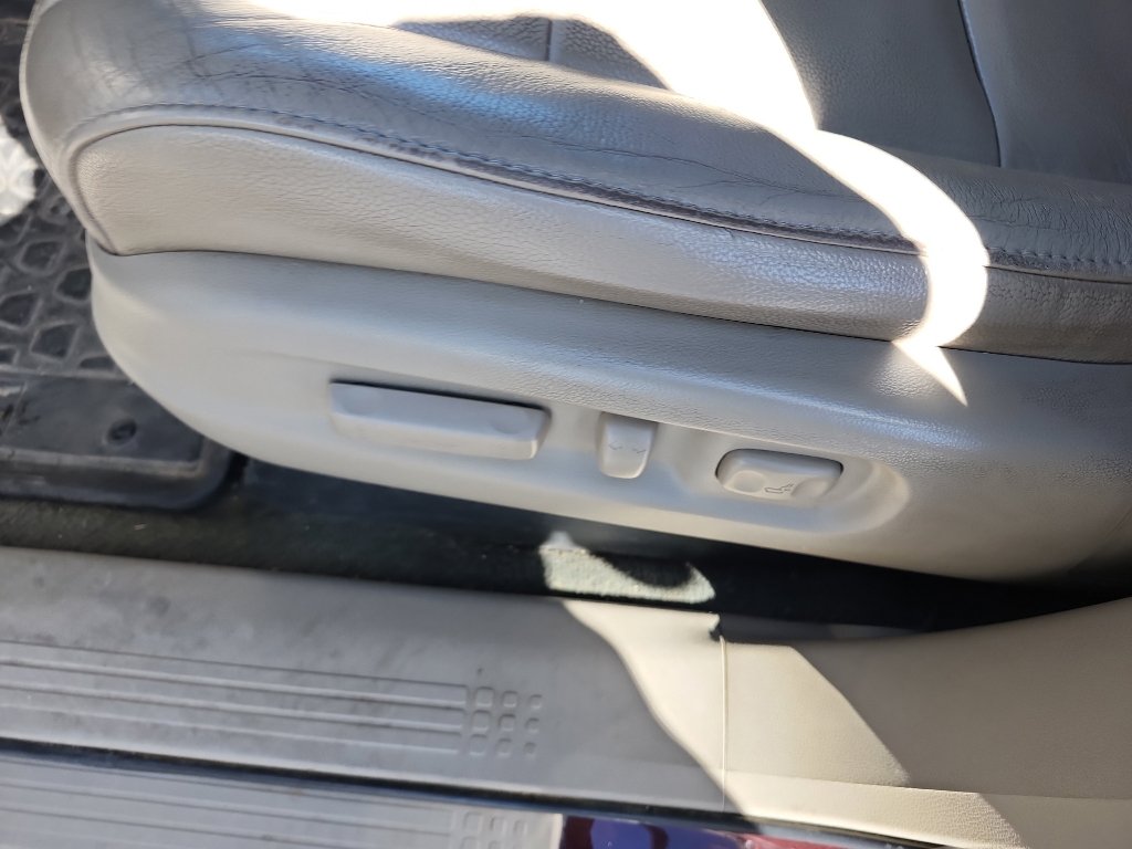 Used 2014 Honda Pilot Touring image 18