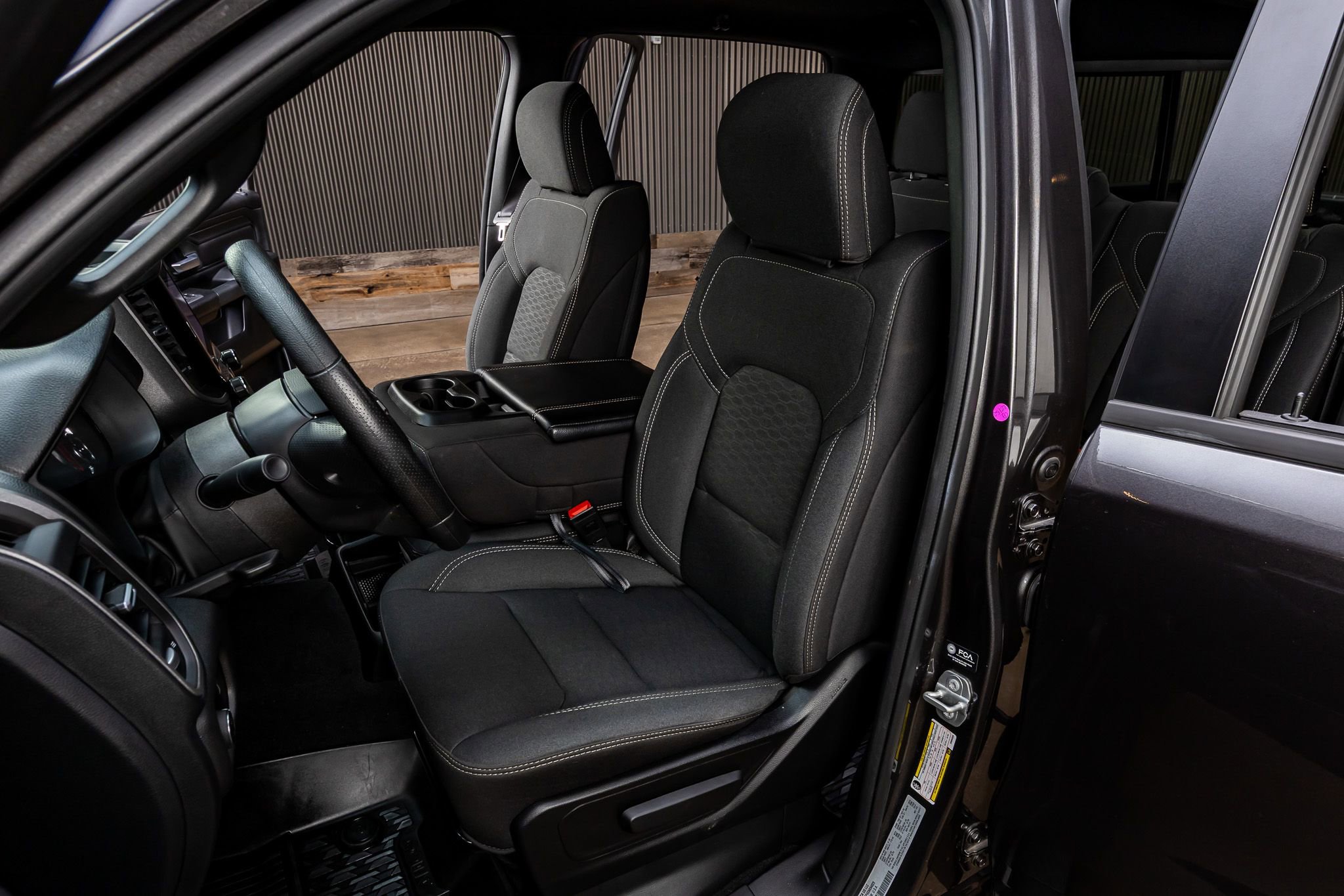 Used 2025 RAM 1500 Classic Warlock AWD/4WD image 30
