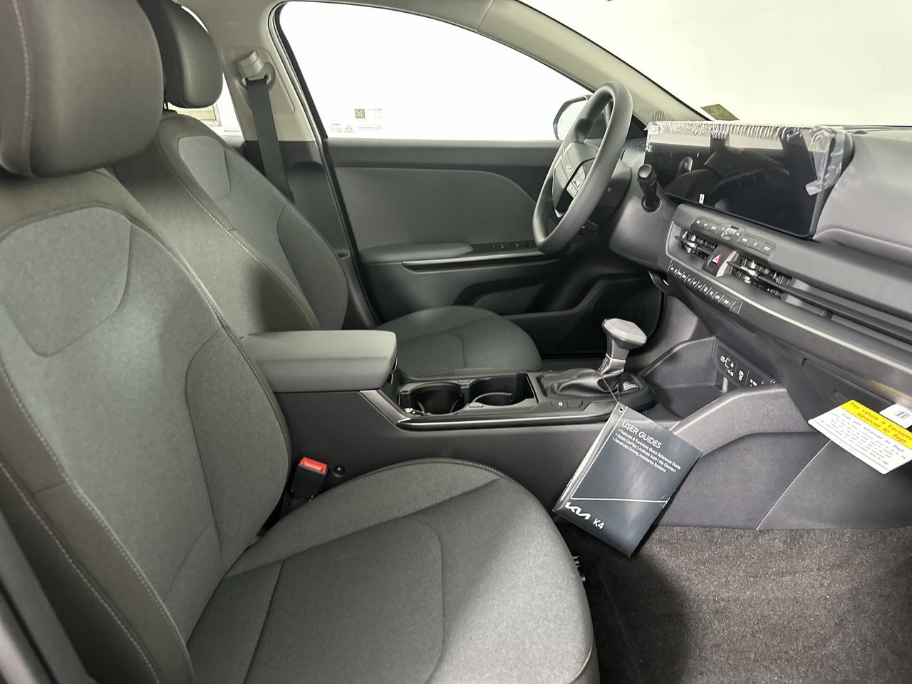 New 2026 Kia K4 FWD image 12