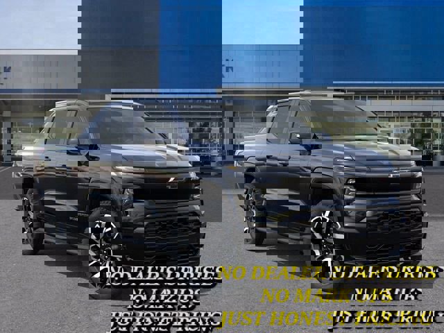 New 2024 Chevrolet Silverado EV RST image 7