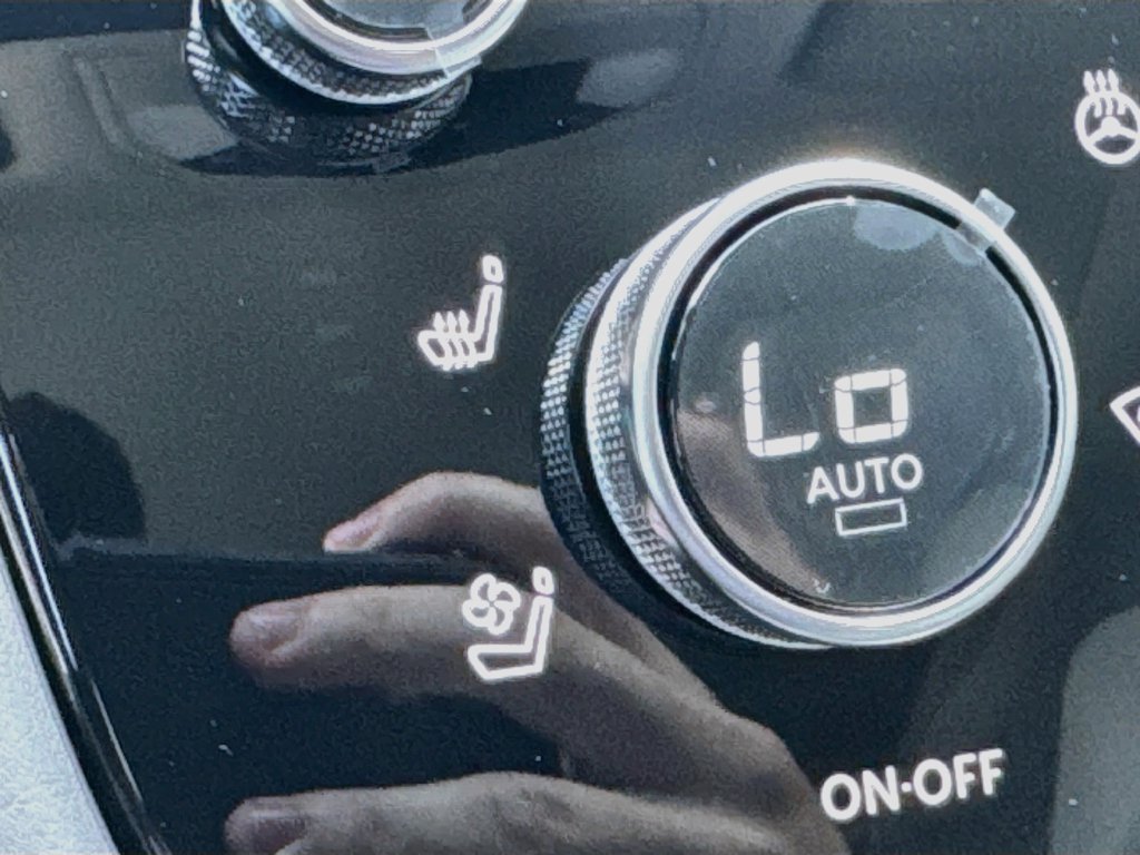 New 2027 INFINITI QX60 Luxe w/ Cargo Package FWD image 21